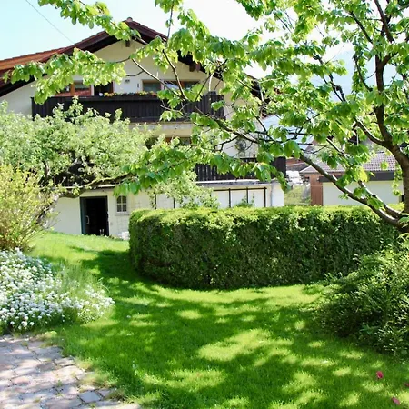 Fanese Apartment *
